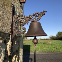 Grote Gietijzeren Deurbel H 34cm Arabeske Motief