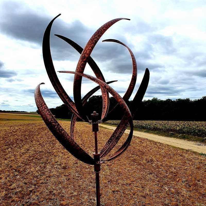 tuinwindmolen sculptuur decoratieve tuinwindmolen mobiel van ijzer