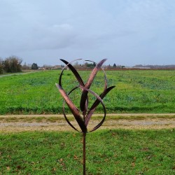 Decoratieve tuinwindmolen van geborsteld koperkleurig ijzer, tuinmolen CHAMBORD, 3/4 aanzicht
