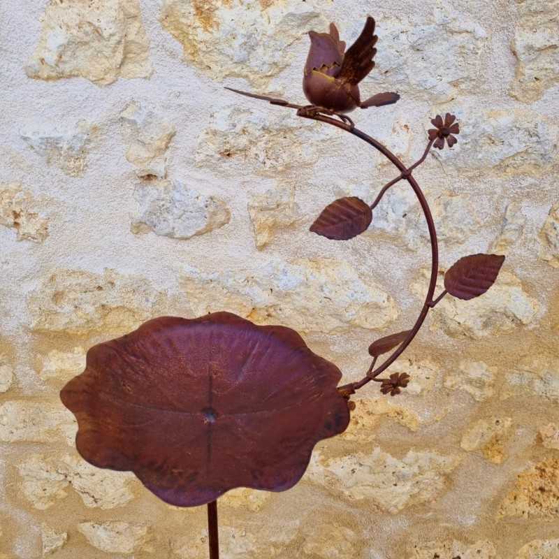 Voederbak Vogelbad Op Steun Plantsteker H 146Cm zicht op het bakje