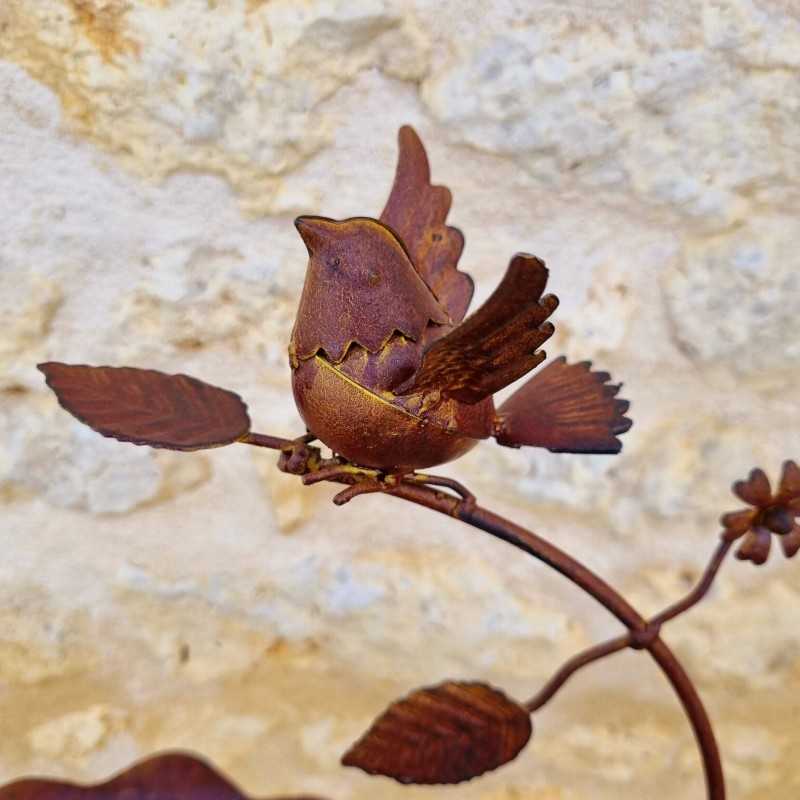 Vogelvoederbak Vogelbad Op Stok Plantensteun H 146Cm zicht op het vogelmotief
