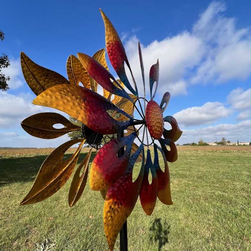 Grote decoratieve tuinwindmolen van metaal, hoogte 210 cm, model Sintra