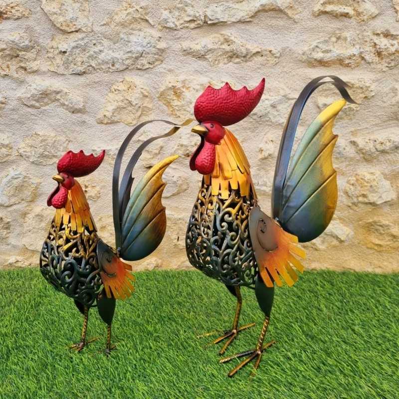 Ijzeren haan in twee maten, verkrijgbaar in goudkleur, grijs, oranje en rood