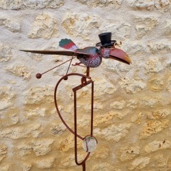 Balancín de hierro pájaro colorido grandes alas que se mueve con el viento 44,90 € LEZARD DU JARDIN