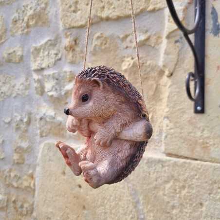 Hangende egel van hars