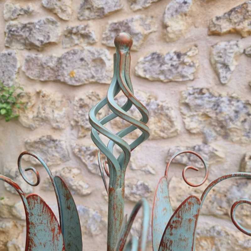 Decoratieve tuinwindmolen van ijzer in tulpvorm model CHEVERNY 149,00 € LEZARD DU JARDIN