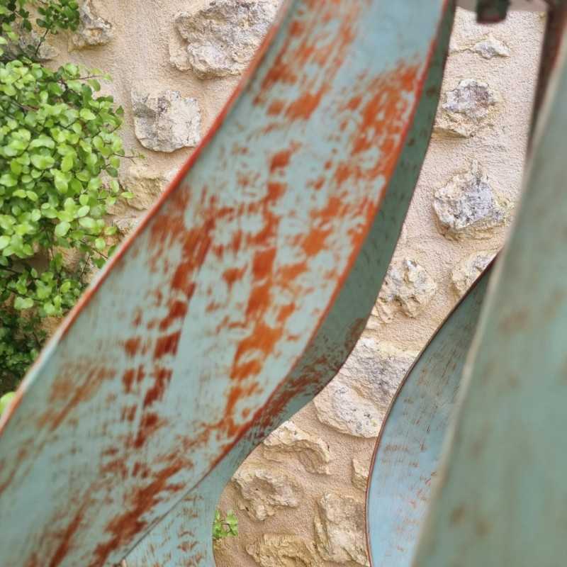 Decoratieve tuinwindmolen van ijzer in tulpvorm model CHEVERNY 149,00 € LEZARD DU JARDIN