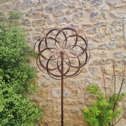 Decoratieve tuinwindmolen Model Chinon | Tuinwindmolen van metaal met koperpatina