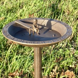 Vogelbad van gietijzer visser 139,00 € LEZARD DU JARDIN