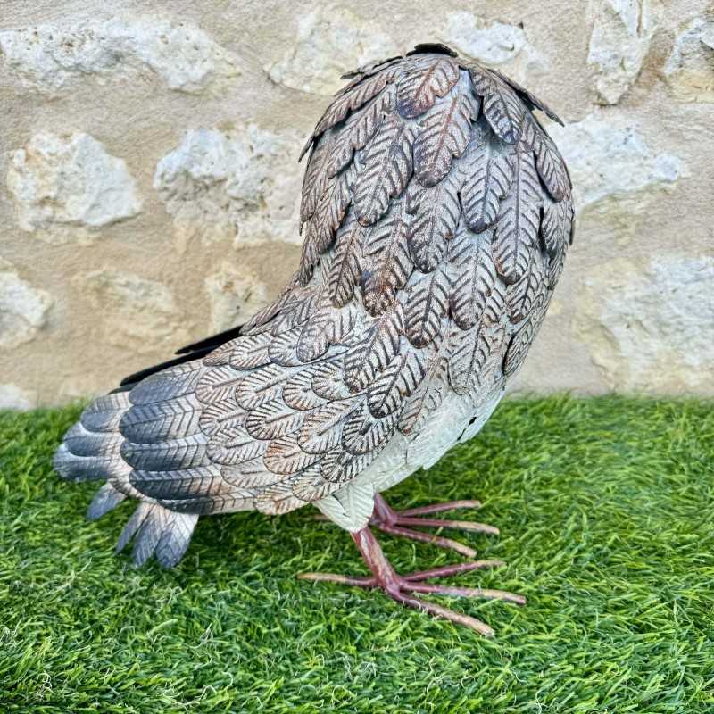 Statua escultura búho en metal 31x18x32cm 59,90 € LEZARD DU JARDIN