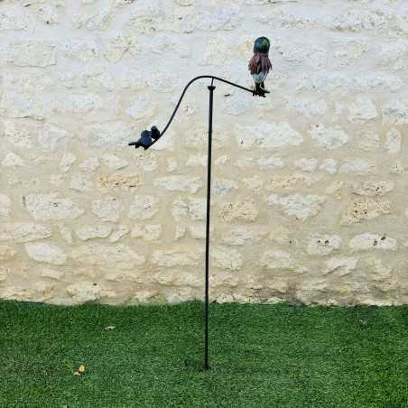 tuinmobiel vogel gezien van achterzijde