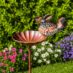 Mangeoire abreuvoir à oiseaux sur pic – Une décoration pleine de vie pour le jardin