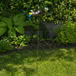 Mangeoire abreuvoir cœur à oiseaux sur pic en métal recyclé avec mésanges
