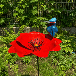 Fleur décorative de jardin en métal rouge avec oiseau bleu