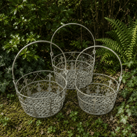 Panier porte-pot en métal rouge patiné à fleurs - 2 tailles