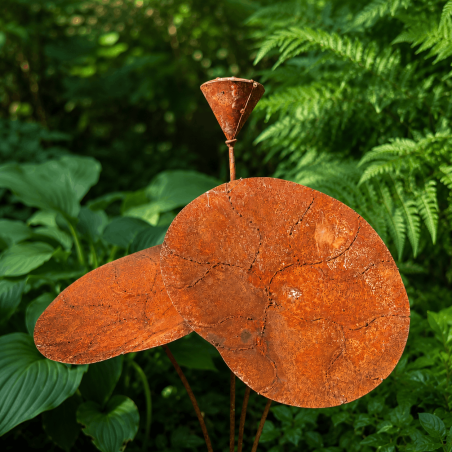 Nénuphar décoratif en métal à planter – Sculpture de jardin finition rouille